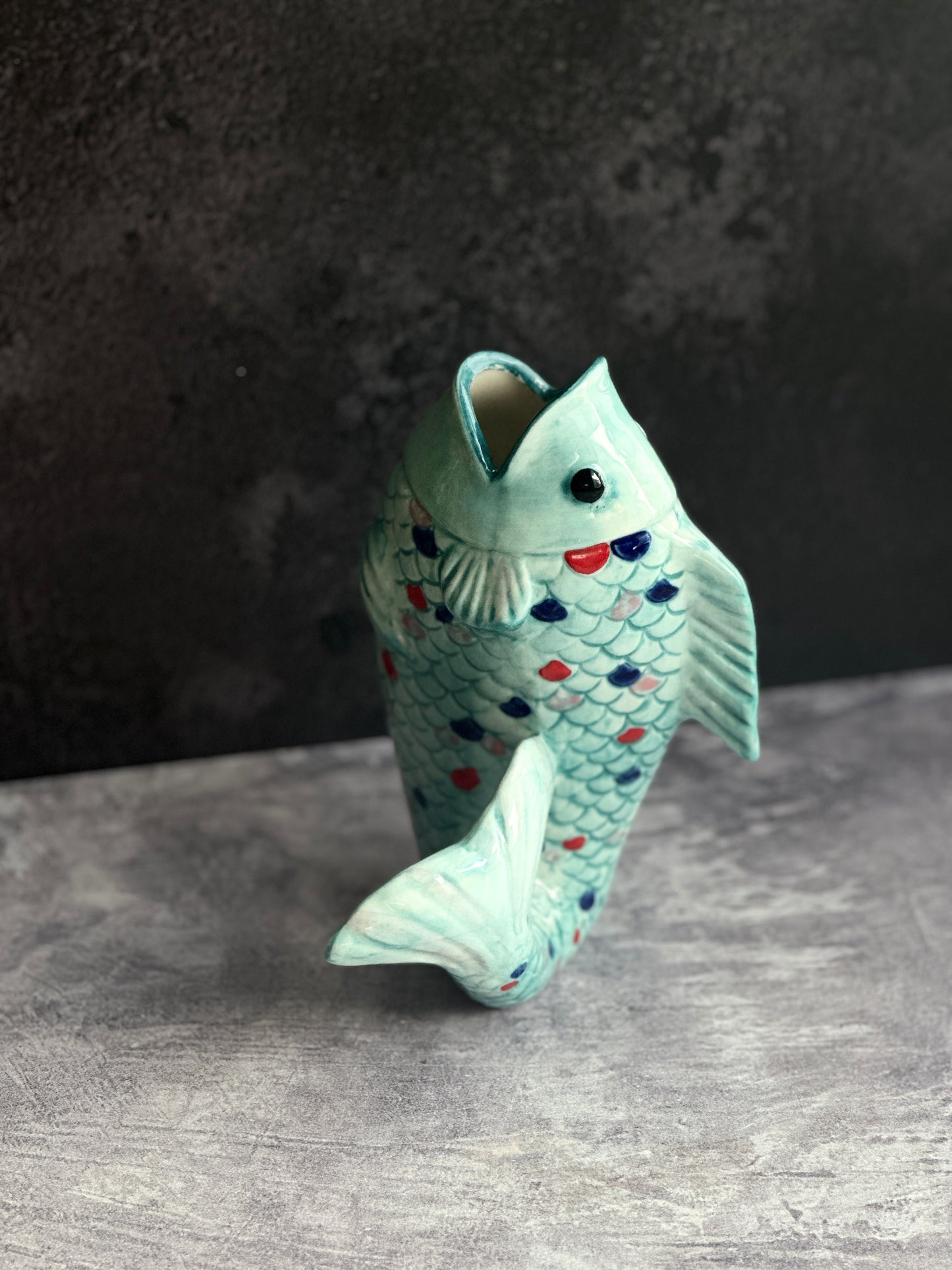 VASO TIKI iʻa ānuenue