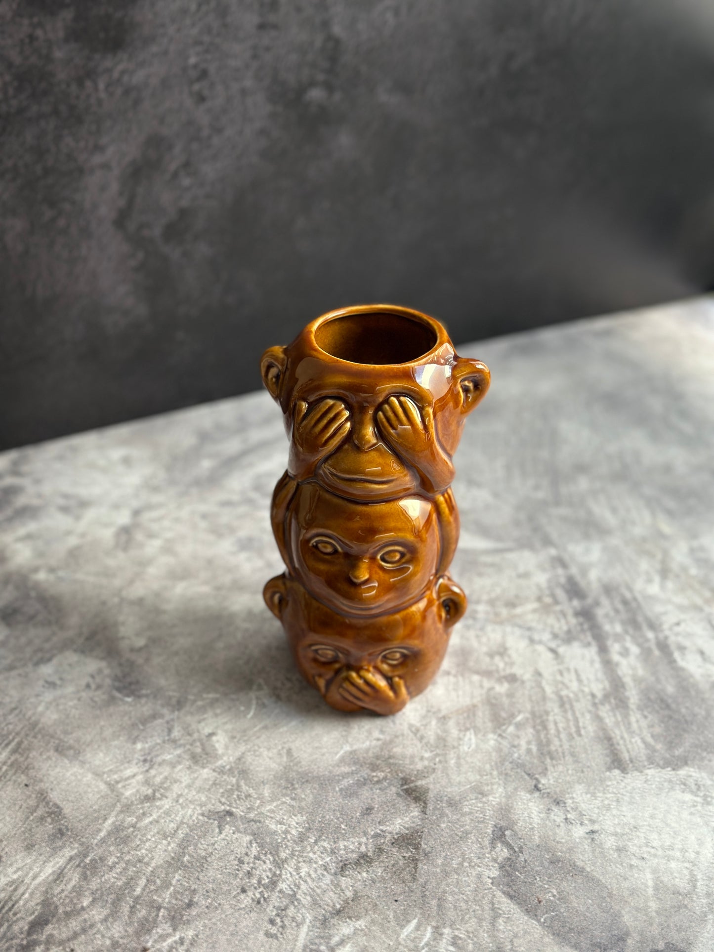 VASO TIKI NĀ MONKEY TOTEM