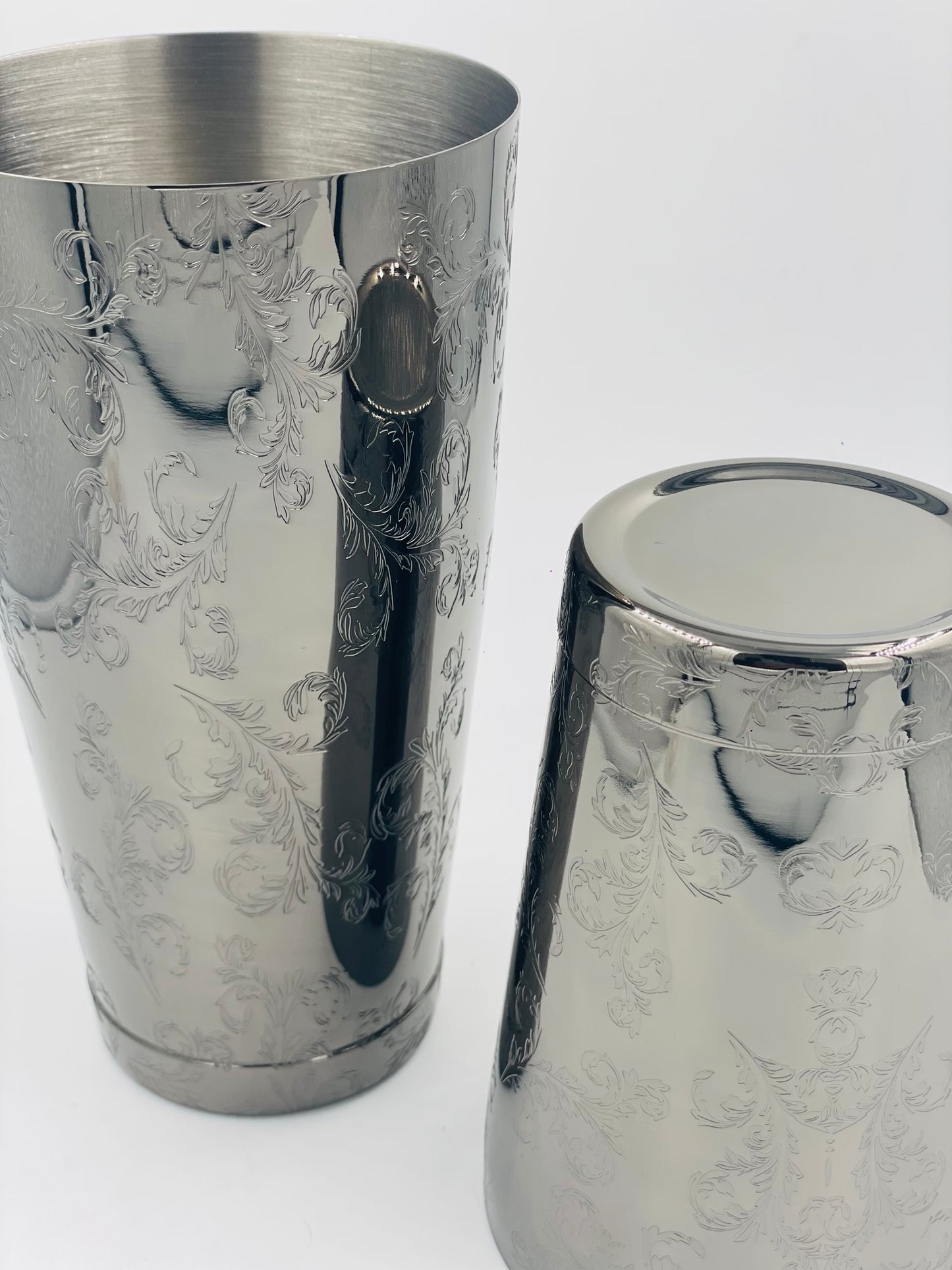 SHAKER BOSTON GRABADO LEAF NEGRO