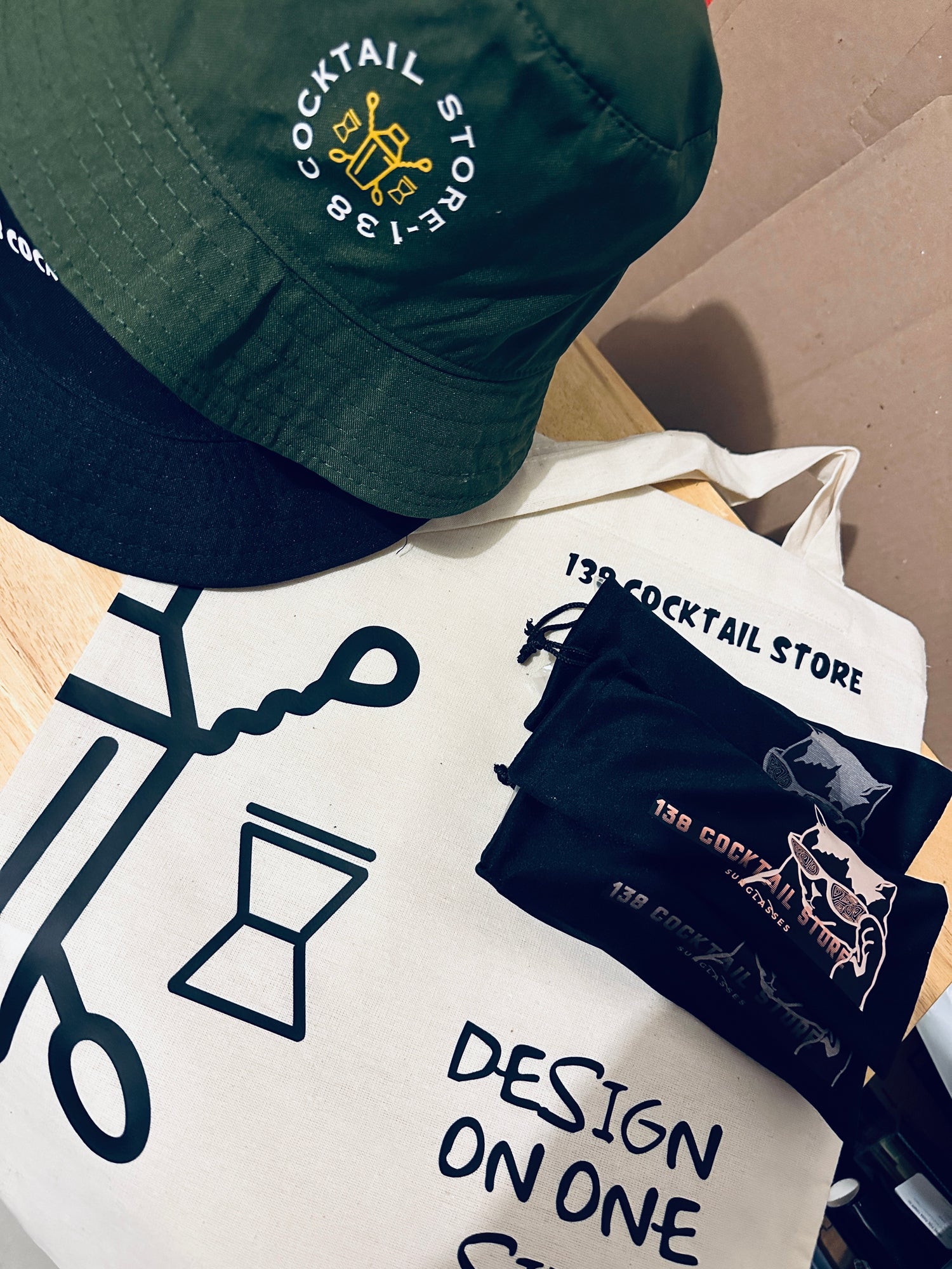 MERCH