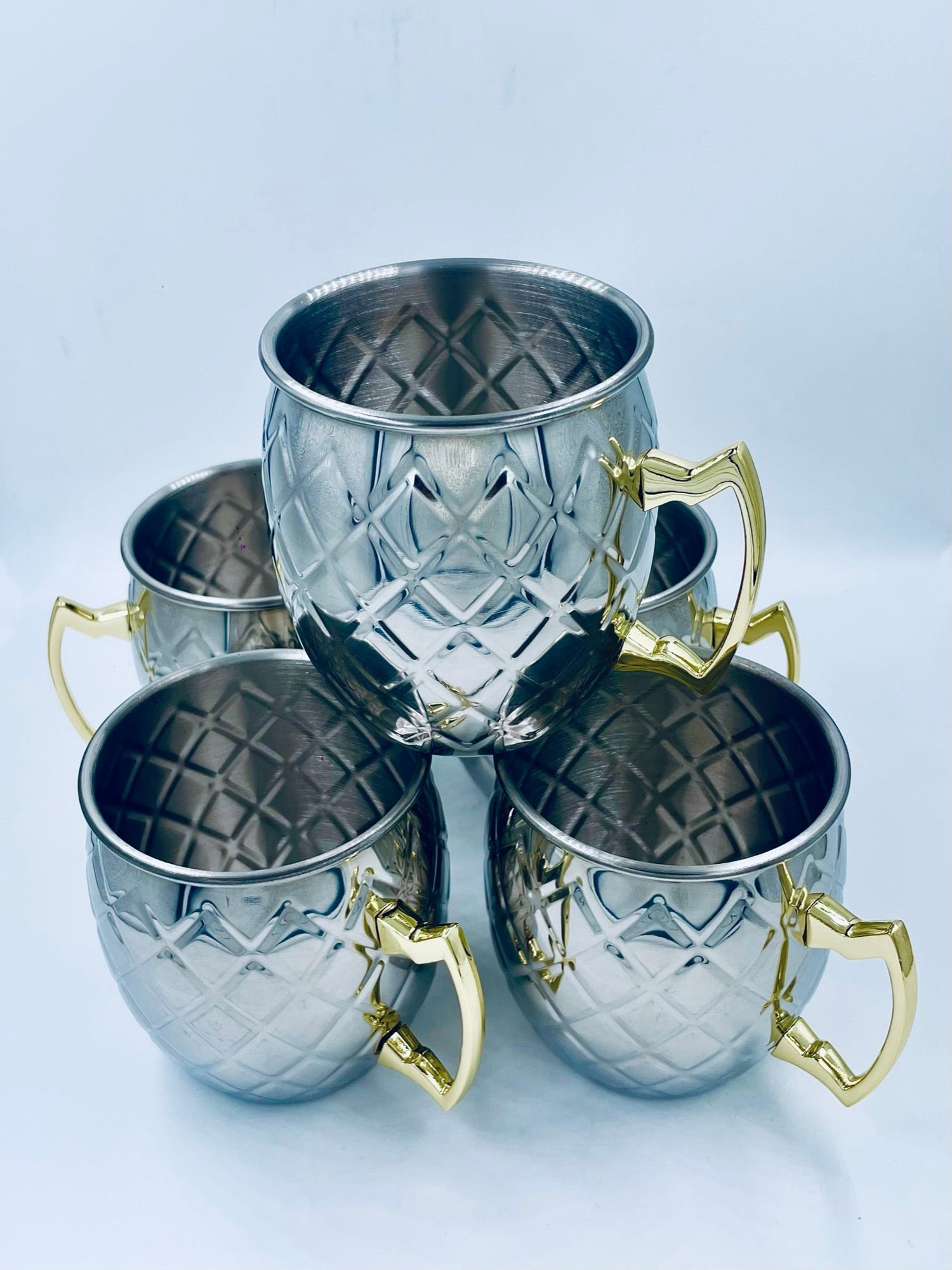 MUGS