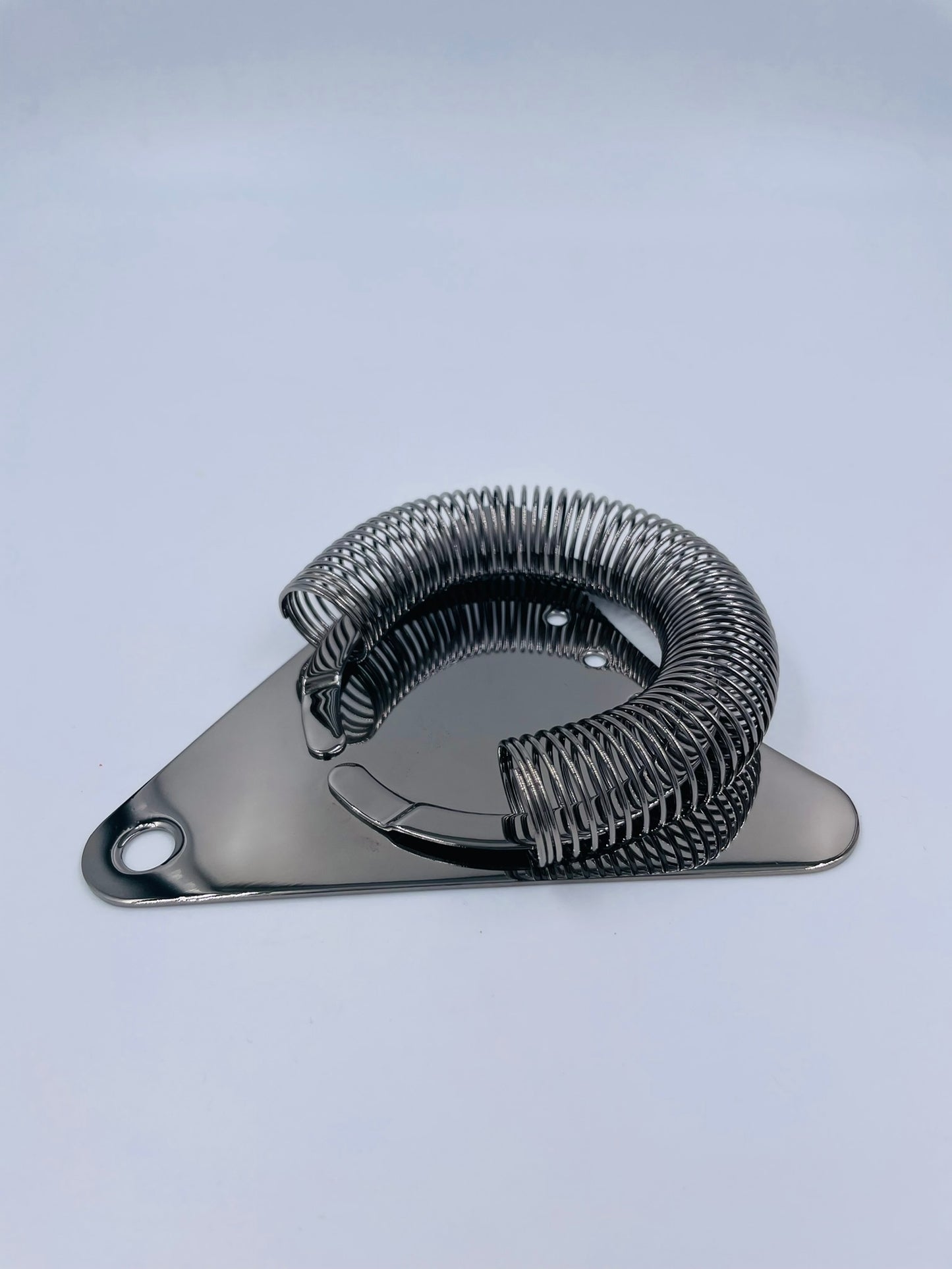 COLADOR TRIANGULO NEGRO