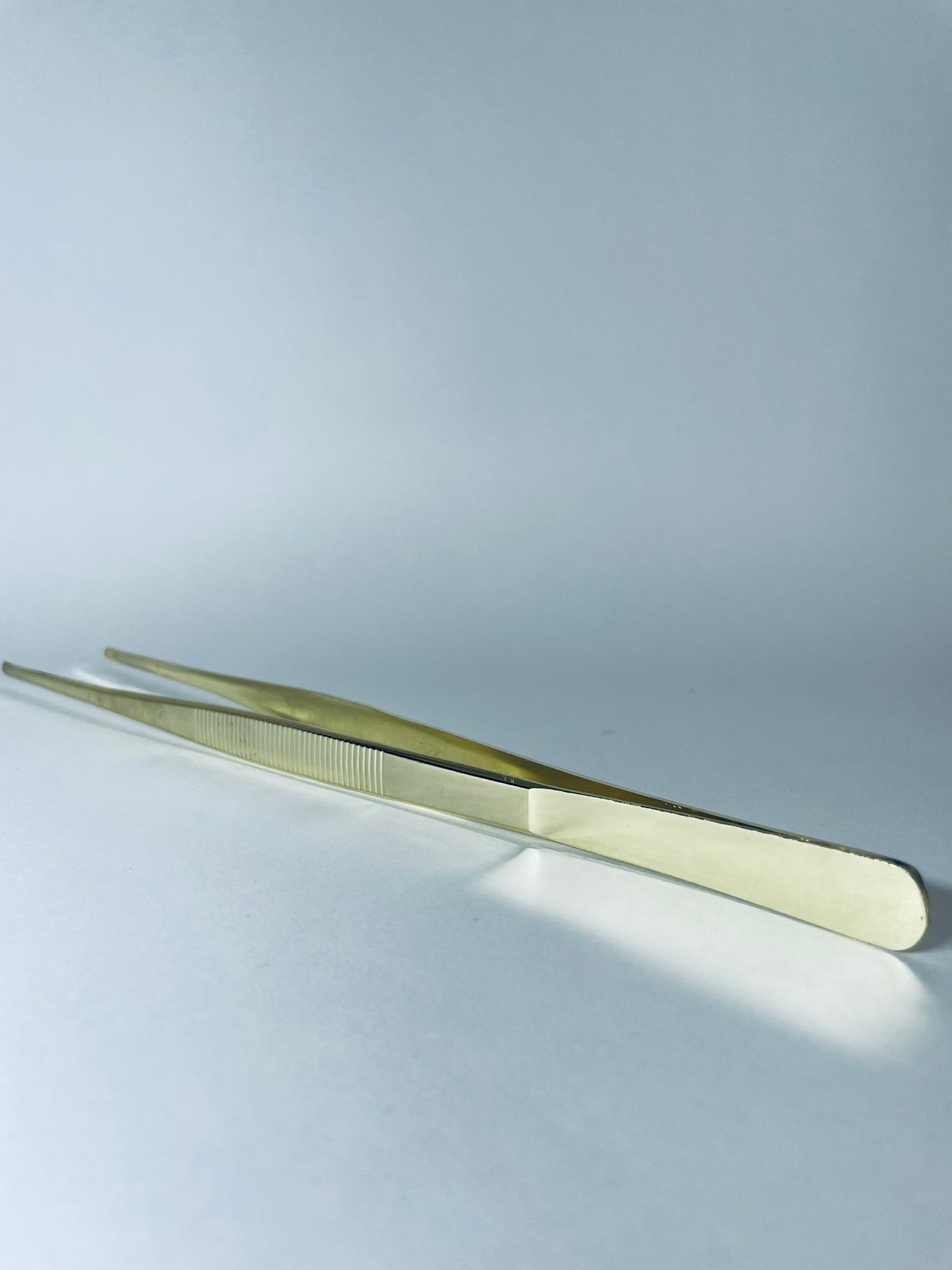 PINZA RECTA 30 CM DORADO