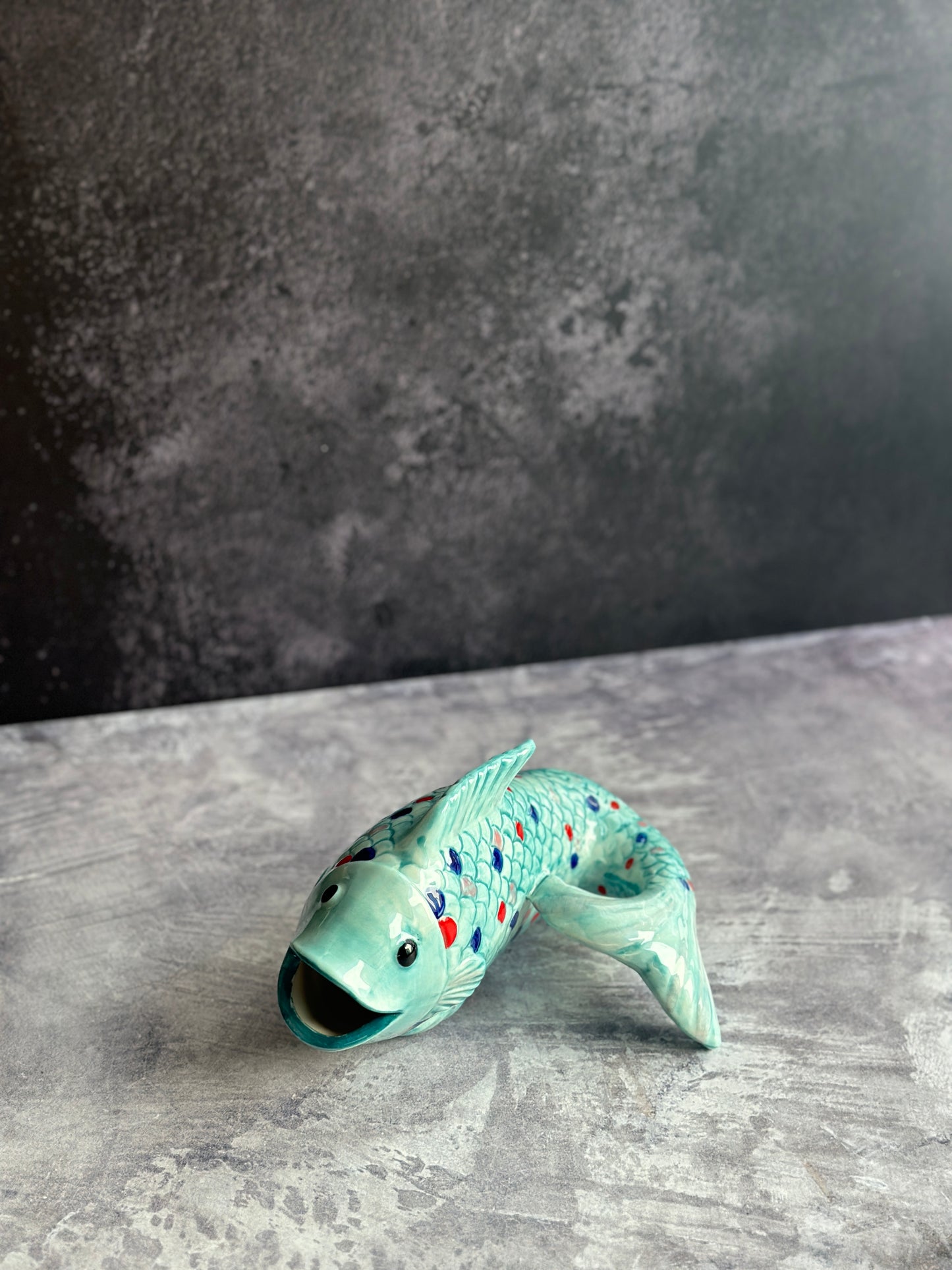 VASO TIKI iʻa ānuenue