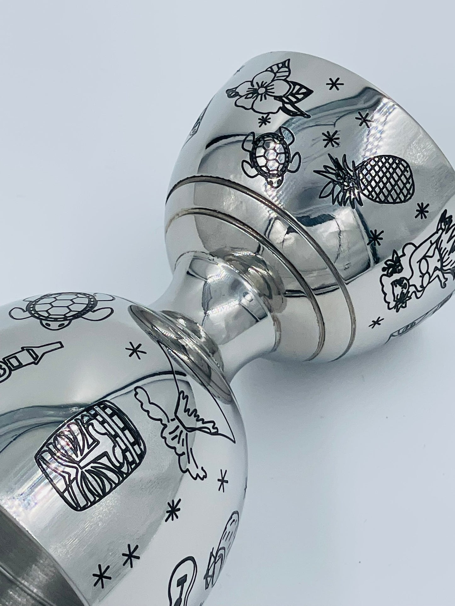 JIGGER LEOPOLD GRABADO TIKI